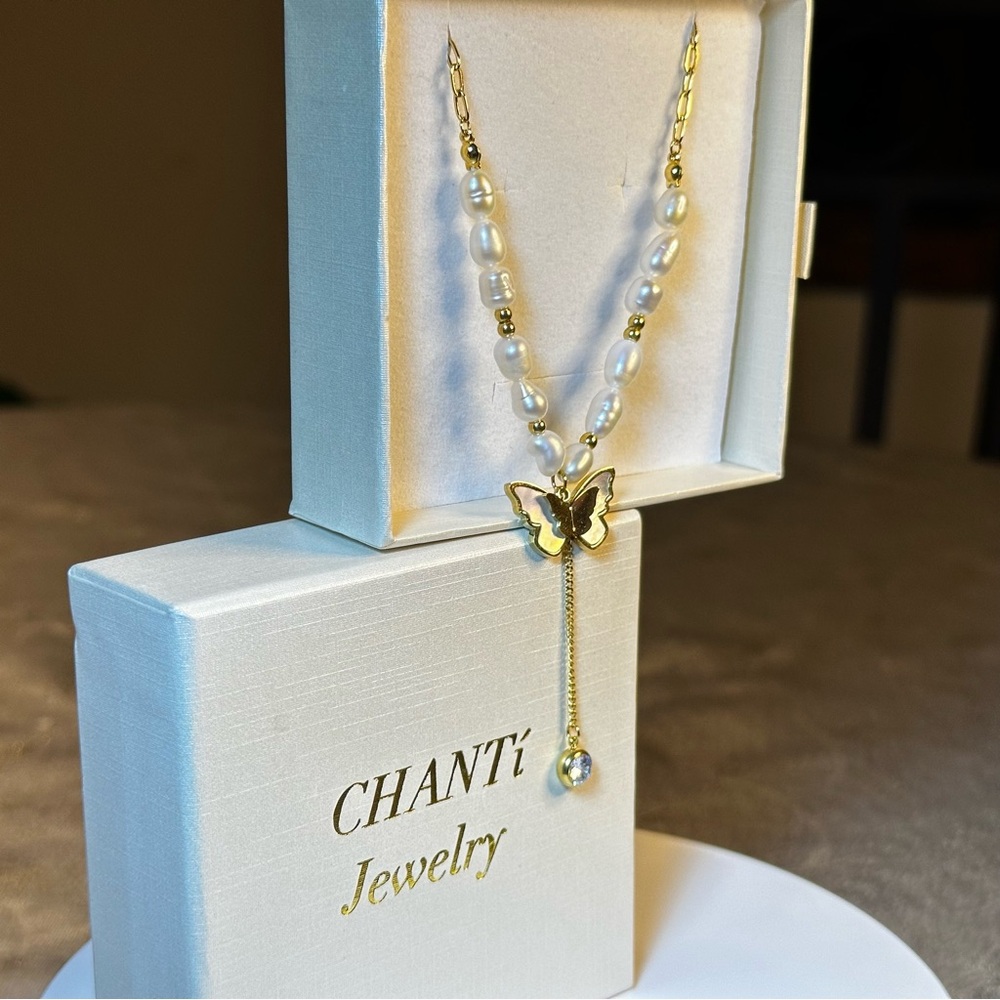 Dainty Butterfly Necklace Gold & Pearl NEW IN BOX